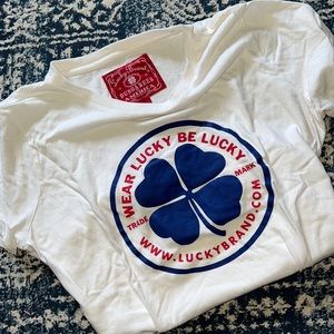 Lucky Brand T-Shirt